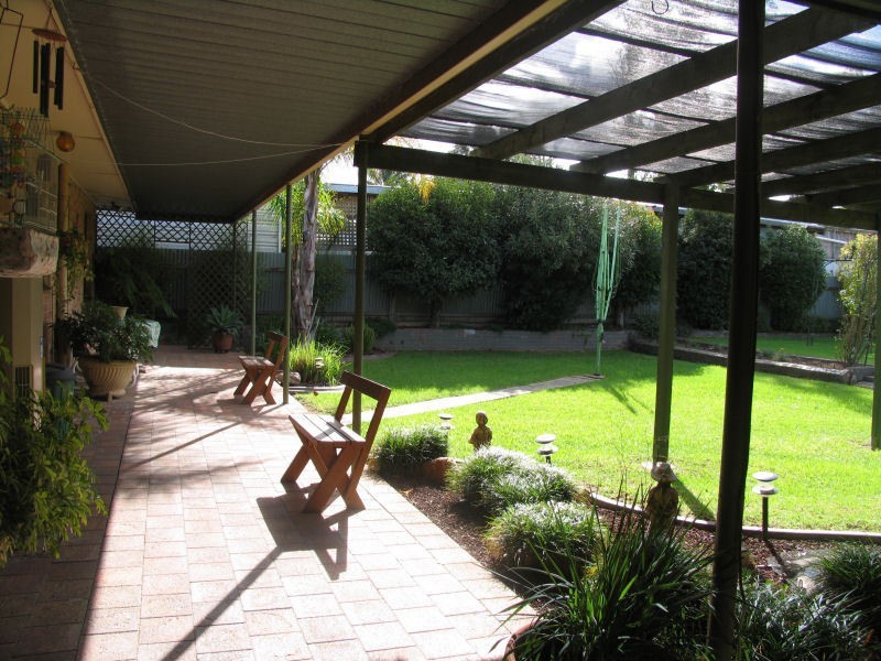38 Charmaine Avenue, Para Vista SA 5093