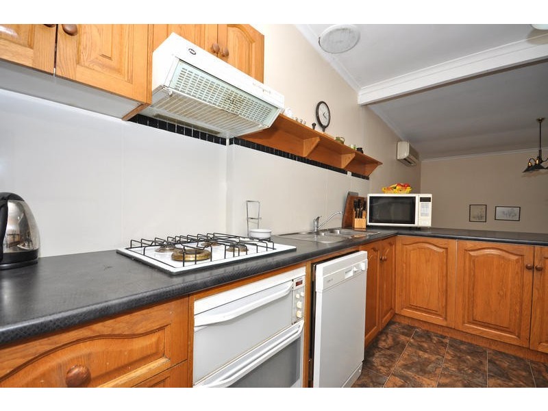 9 Valda Road, Para Hills SA 5096