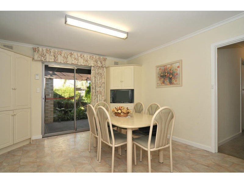 9 Radcliffe Avenue, Klemzig SA 5087