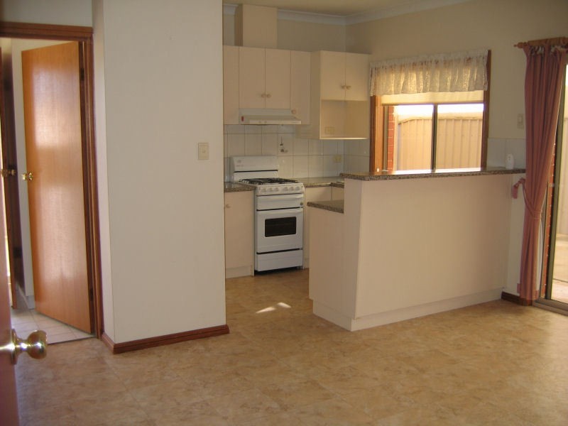 41B Canterbury Drive, Salisbury Heights SA 5109