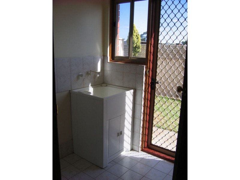 41B Canterbury Drive, Salisbury Heights SA 5109