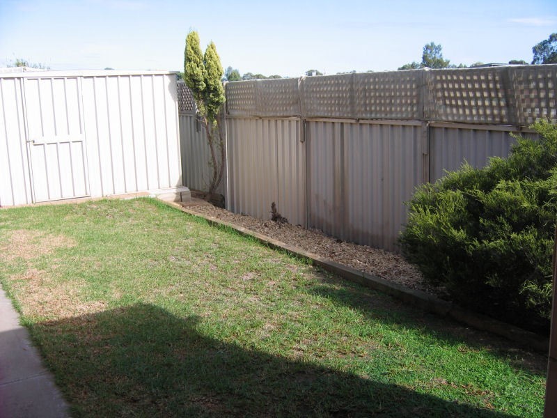 41B Canterbury Drive, Salisbury Heights SA 5109