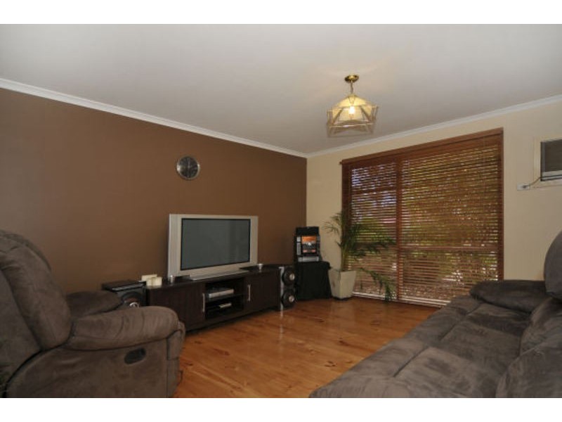 21 Bentine Street, Para Vista SA 5093