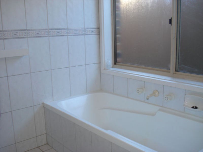 1/135 Lyons Road-enter Off Parsons Rd, Dernancourt SA 5075