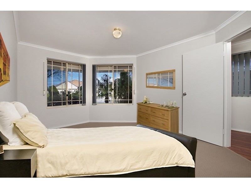 36 Parkview Drive, Oakden SA 5086