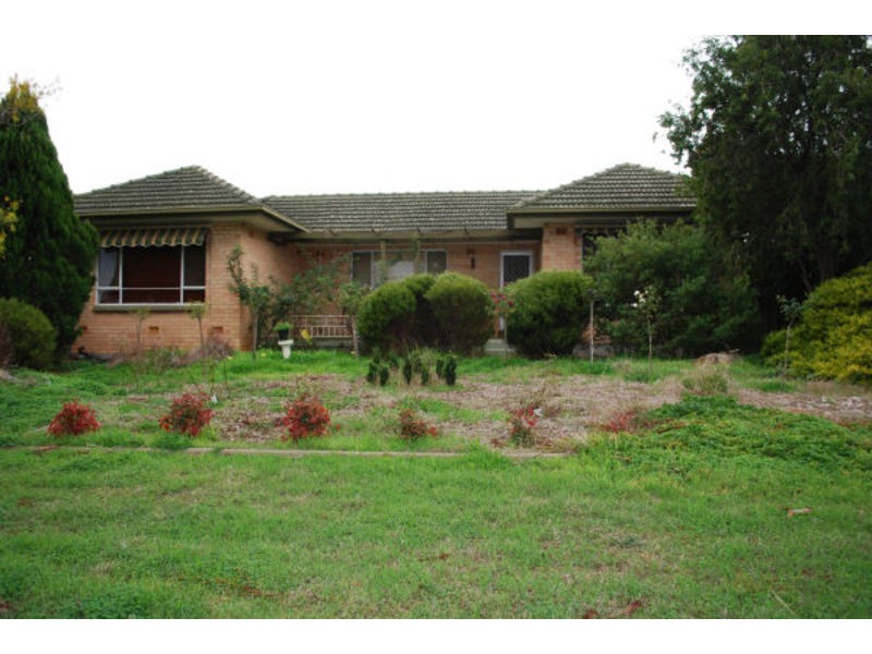 12 Clifford Way, Valley View SA 5093
