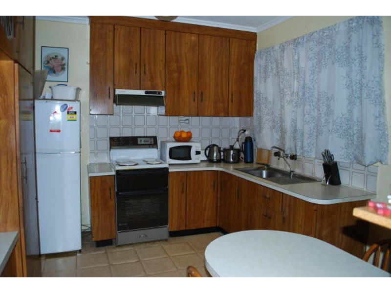 12 Clifford Way, Valley View SA 5093