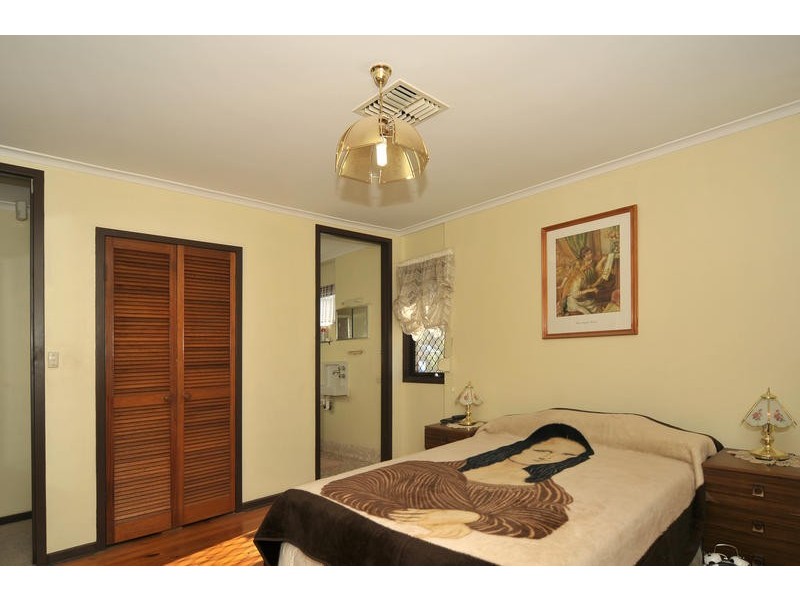 6 Lochiel Avenue, Campbelltown SA 5074