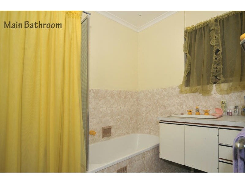 6 Lochiel Avenue, Campbelltown SA 5074