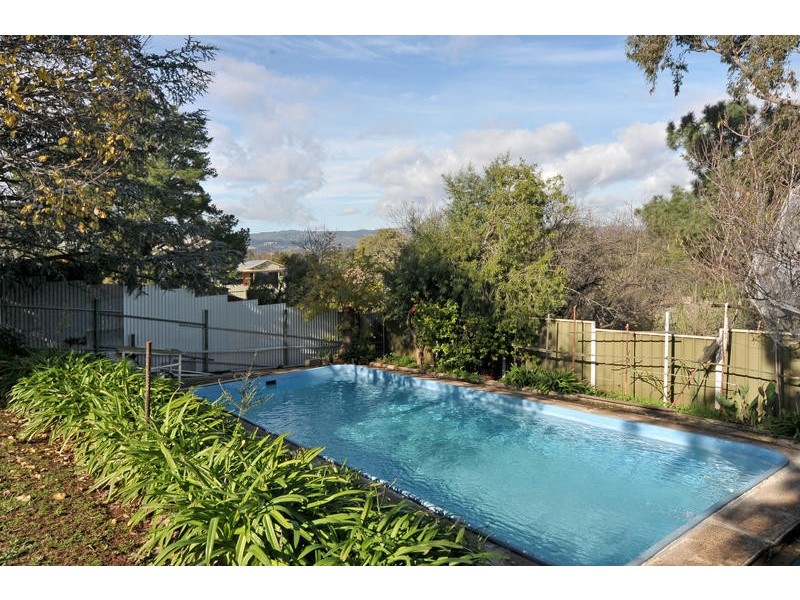 6 Lochiel Avenue, Campbelltown SA 5074