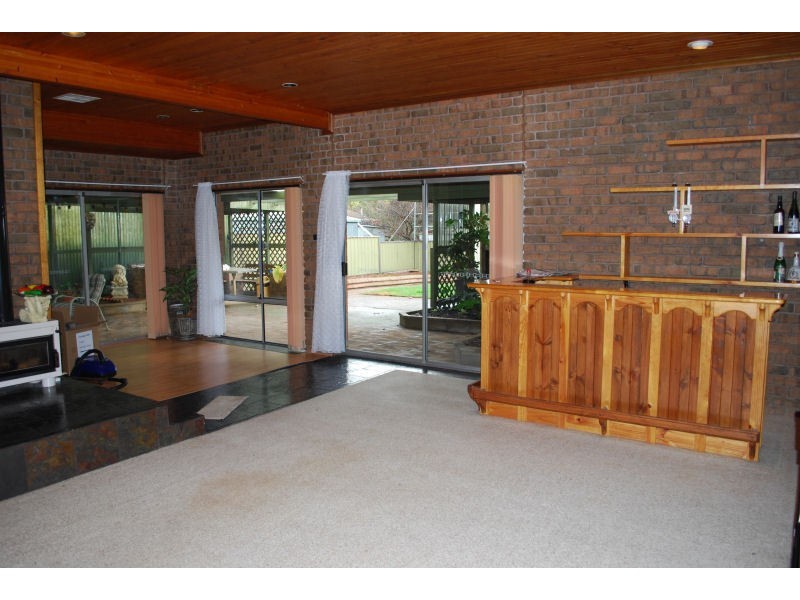 6 Range Road, Paradise SA 5075
