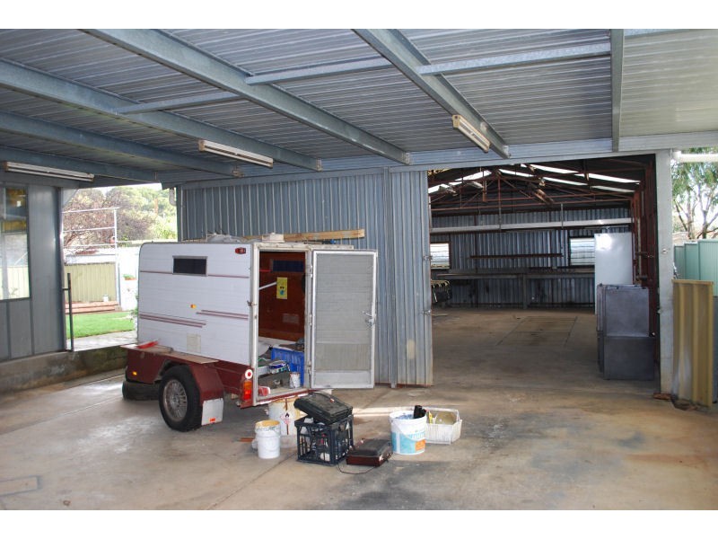 6 Range Road, Paradise SA 5075