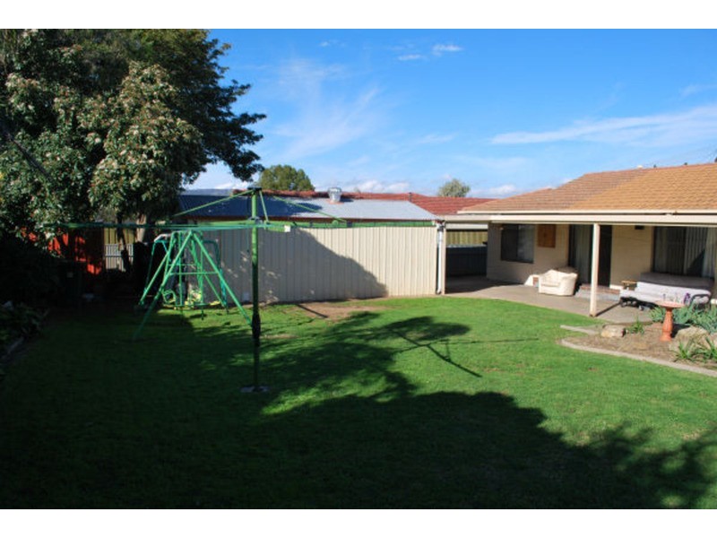 16 Castle Street, Modbury SA 5092