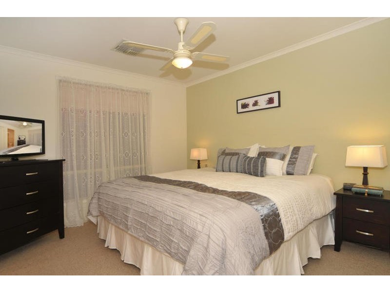 32 Rivergum Close, Walkley Heights SA 5098