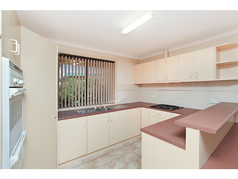 9 Nanette Road, Valley View SA 5093