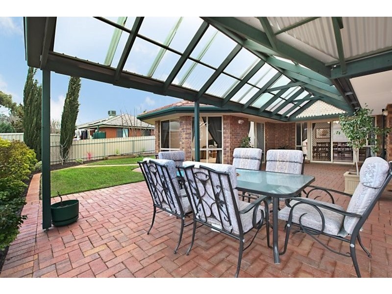 5 Laburnum Drive, Greenwith SA 5125