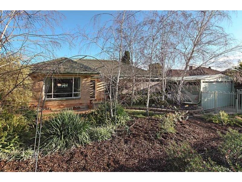 6 Maidos Grove, Valley View SA 5093