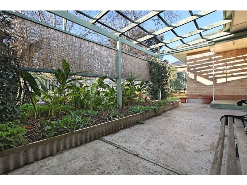 6 Maidos Grove, Valley View SA 5093