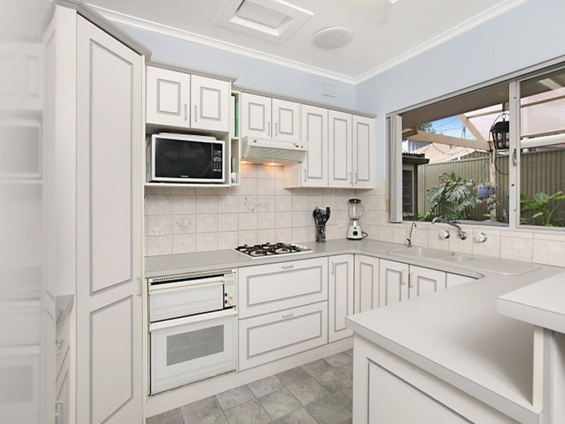 3 McGowan Road, Para Hills SA 5096