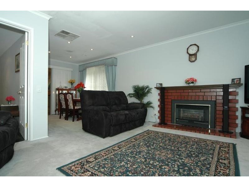 17 Tanya Street, Surrey Downs SA 5126