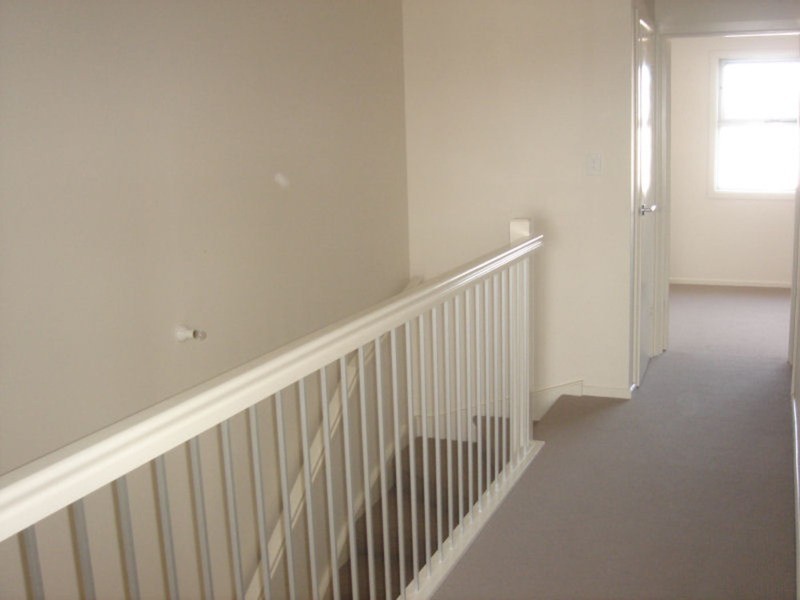 3/3-7 Banrock Place, Mawson Lakes SA 5095