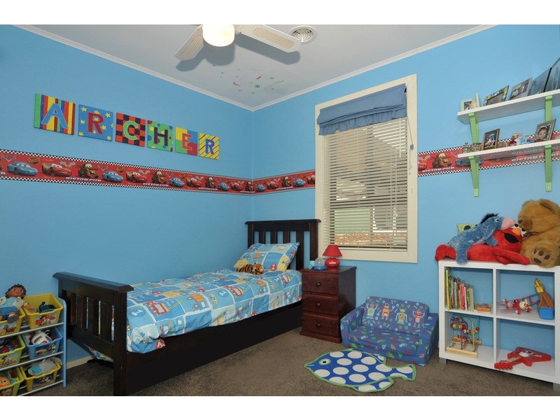 9 Grant Avenue, Ridgehaven SA 5097