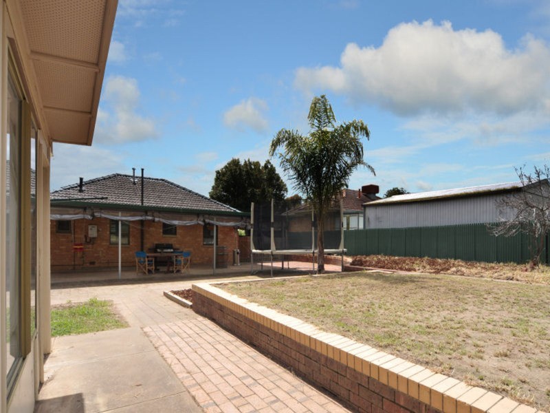 9 Grant Avenue, Ridgehaven SA 5097