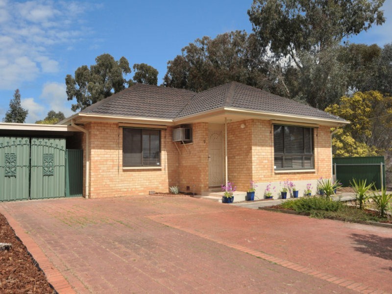 9 Grant Avenue, Ridgehaven SA 5097