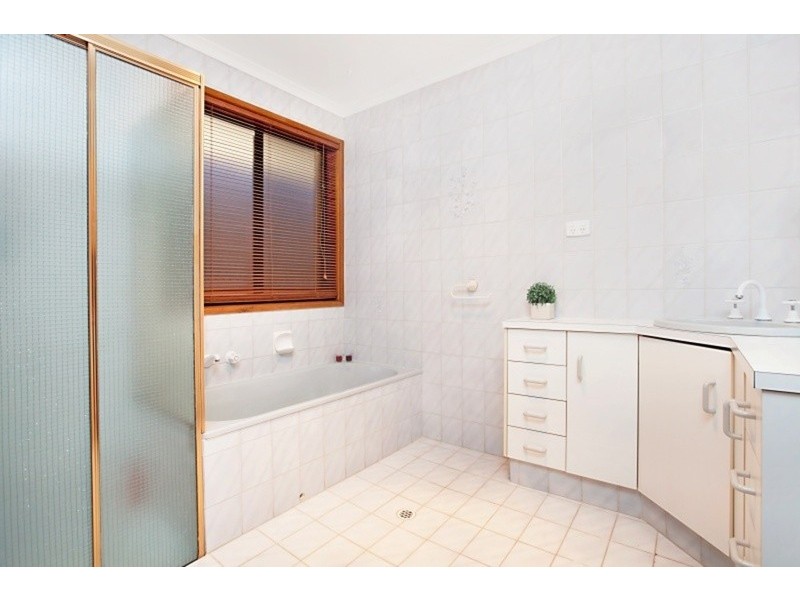 10 Galveston Place, Wynn Vale SA 5127