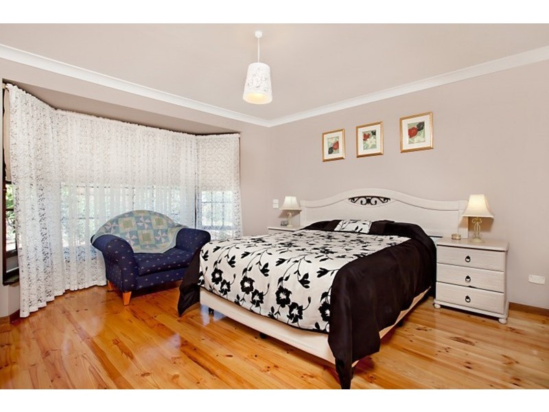 17 Adela Crescent, Athelstone SA 5076