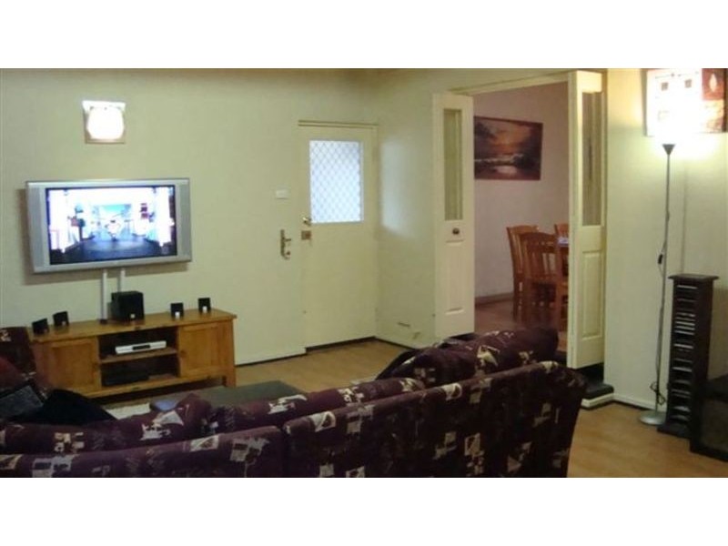 10 Albany Terrace, Valley View SA 5093