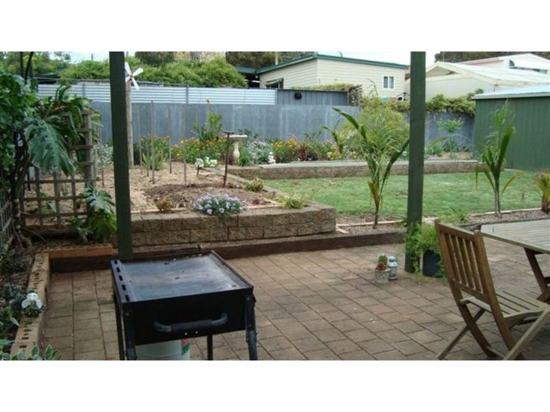 10 Albany Terrace, Valley View SA 5093