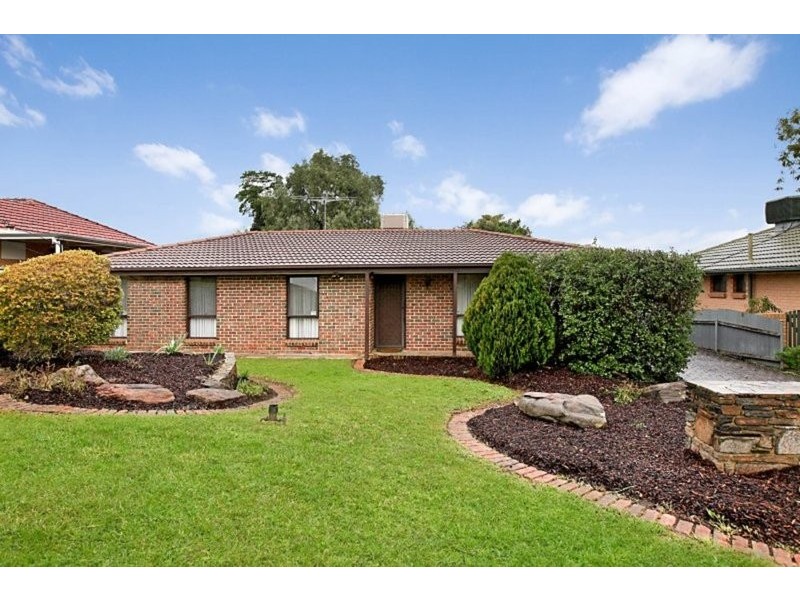 9 Nanette Road, Valley View SA 5093