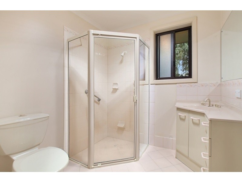 9 Nanette Road, Valley View SA 5093