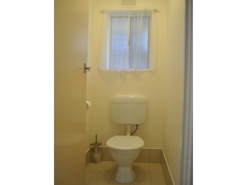 18 Hinkler Crescent, Modbury Heights SA 5092