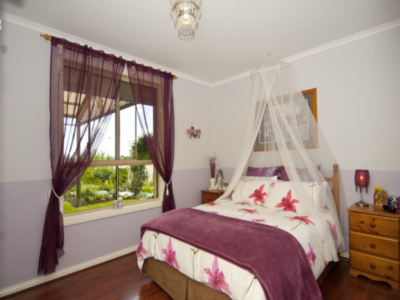 10 Hazelnut Court, Golden Grove SA 5125