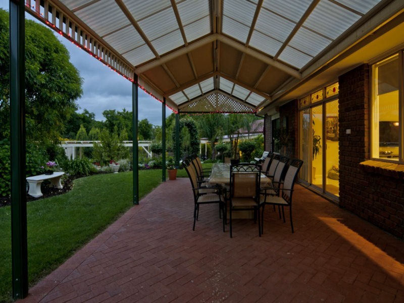 10 Hazelnut Court, Golden Grove SA 5125