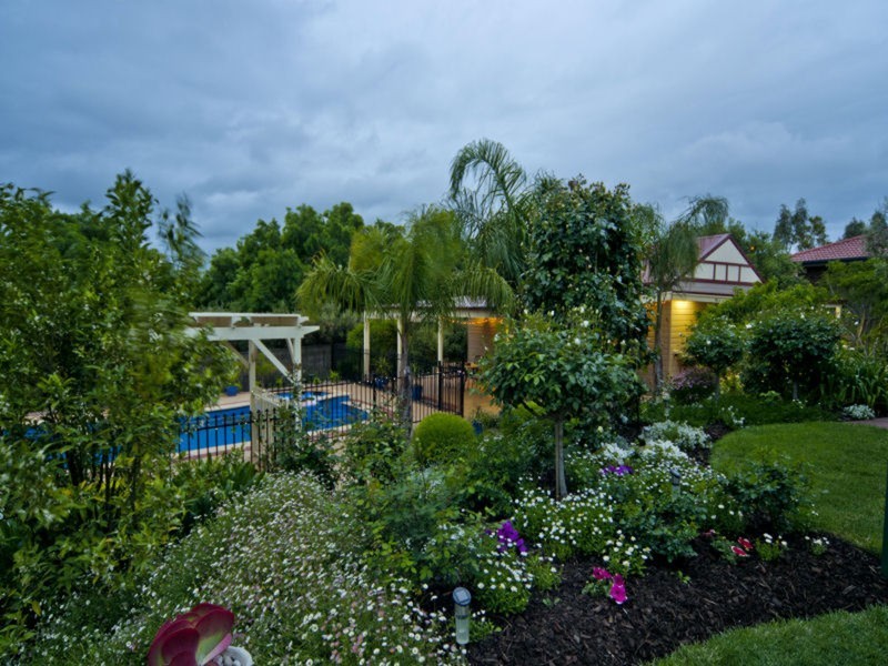 10 Hazelnut Court, Golden Grove SA 5125