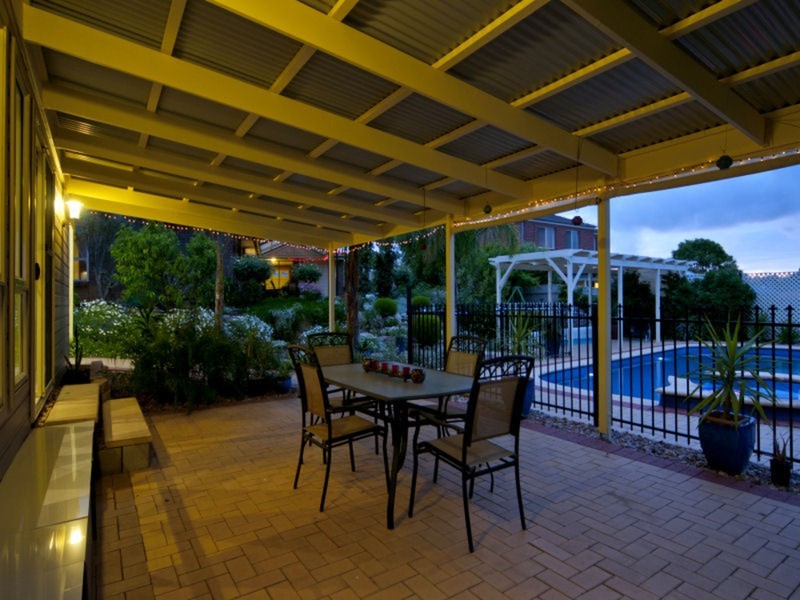 10 Hazelnut Court, Golden Grove SA 5125