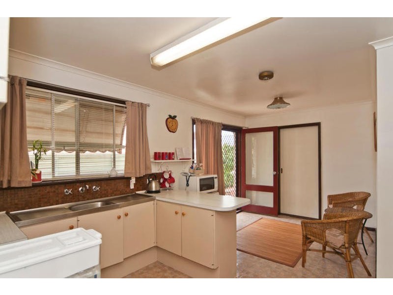 3 Hinkler Crescent, Modbury Heights SA 5092