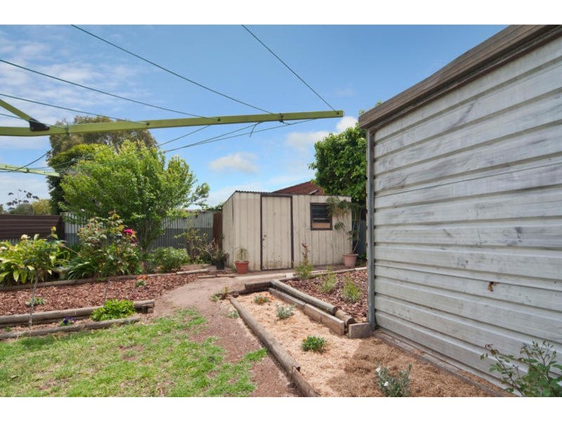 3 Hinkler Crescent, Modbury Heights SA 5092