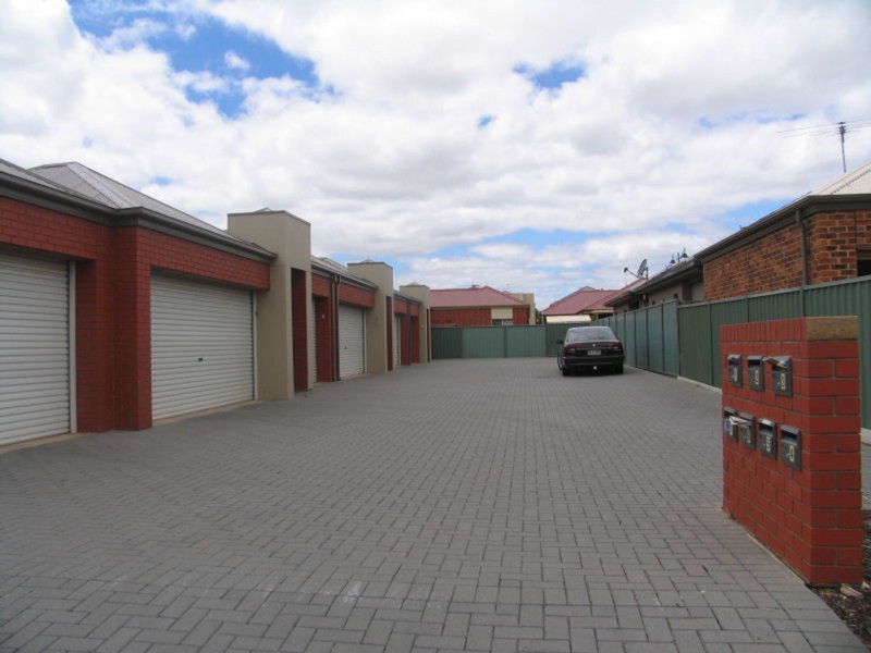 3/3-7 Banrock Place, Mawson Lakes SA 5095