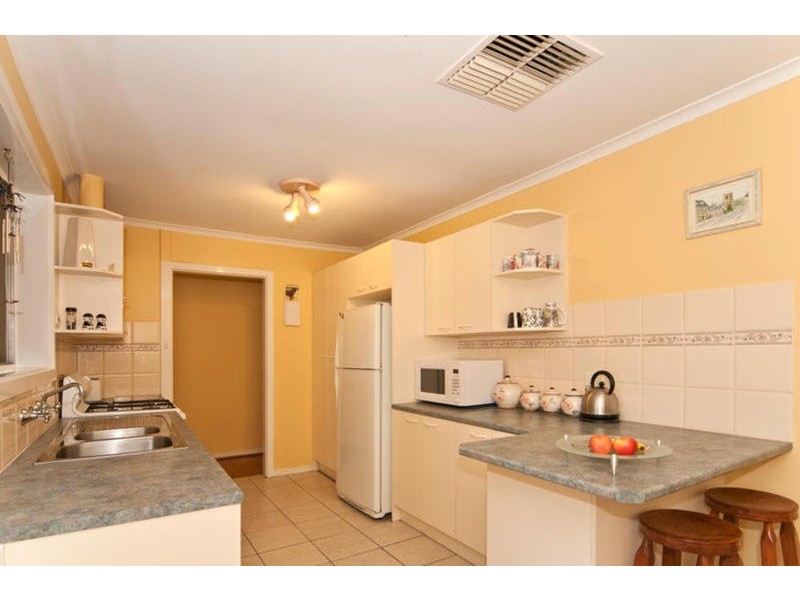 7 Ellwood Avenue, Para Vista SA 5093