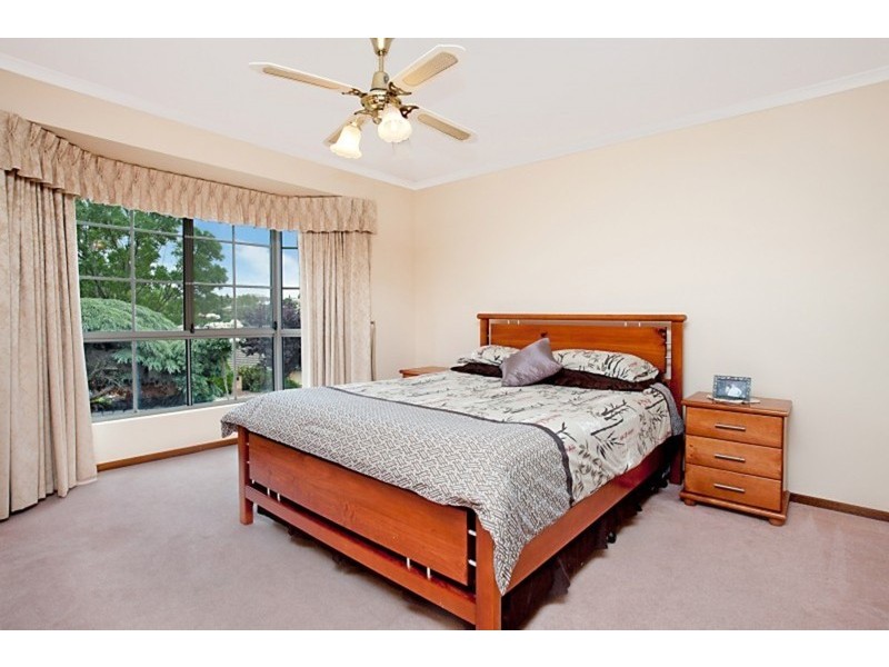 3 Broughton Place, Greenwith SA 5125