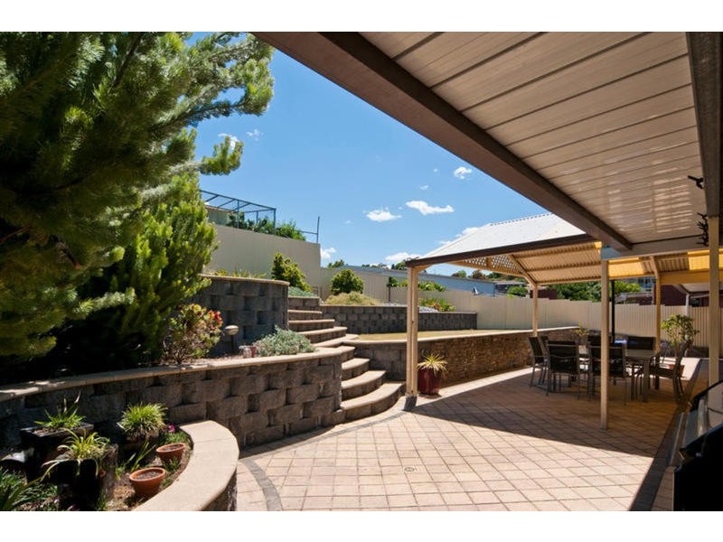 34 York Street, Valley View SA 5093