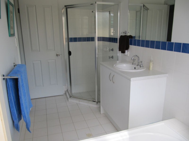 Unit 2/12  Gordon Avenue, Clearview SA 5085