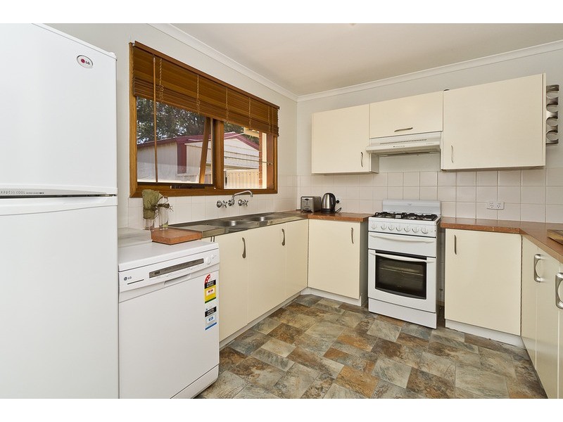 7 Polst Avenue, Para Vista SA 5093