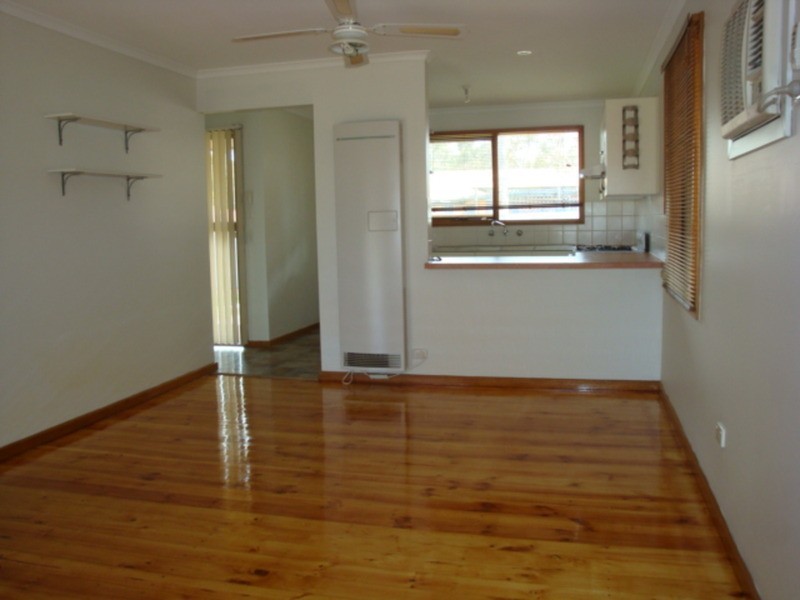 7 Polst Avenue, Para Vista SA 5093