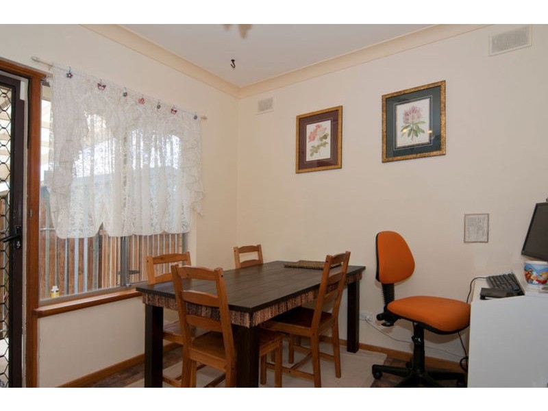 6 Malu Street, Para Vista SA 5093