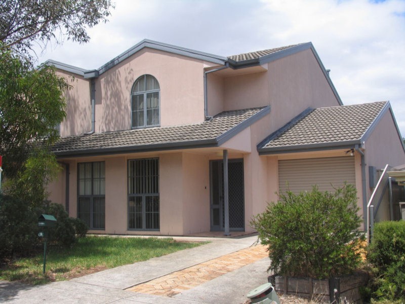 15 Bowman Crescent, Enfield SA 5085